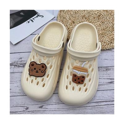 China 2022 Fashion Garden Slide Anti-slippery White Slippers For Garden Women Eva Sandals Slippers Shoes Women's Clogs for sale