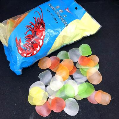 China Prawn crackers five mix colored Snack colored prawn chip prawn cracker for halal african muslim market en venta