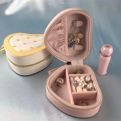 China Cosmtic Beauty Collection\Home Decoration Leather Heart Shape Jewelry Box For Necklace Earring Pendant Jewelry Box For Women Girl PU Jewelry Box for sale