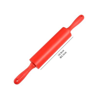 China Sustainable Kitchen Tools Silicone Rolling Pin With PP Handle Dough Roller Tools For Baking for sale