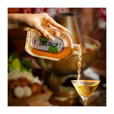 China New Popularity Liquid Hot Selling Products Big Fresh Green Plum Wine Portable Gift for sale