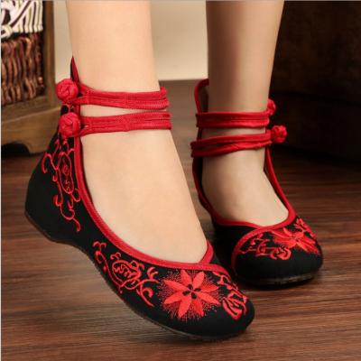 China Cheap Embroidered Chinese Shoes Fashion Breathable Chinese Shoes Women Chinese Shoes With Great Price for sale