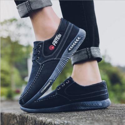 China Spring Autumn Men Casual Shoes Cotton Durable Fabric Flat Shoes Low Top Male Sneakers Adult Shoes Lace Up for sale