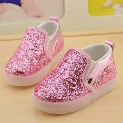 China Other Glowing Comfortable Girls Toddler Girls Flat Shoes LED Shoes Boys Girls Leisure Casual Shoes Pretty for sale