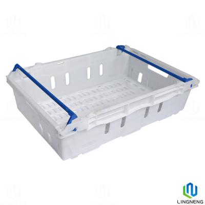 China 32L Plastic Fruit And Vegetable Crates Customized For Banana for sale