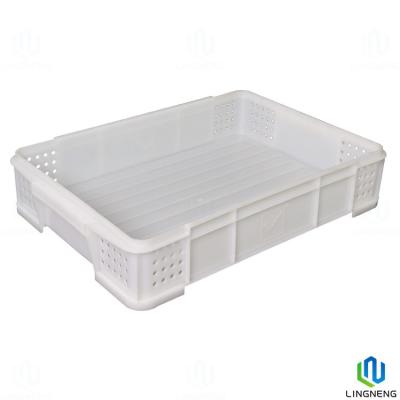 China Customized Plastic Bread Tray Mesh Fruit Vegetable Basket Food Grade Plastic Crates Stackable Food Box for sale