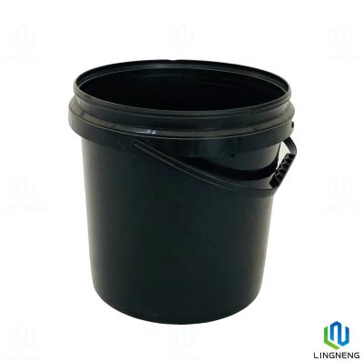 China Round 5 Litre Plastic Buckets For Storage And Turnover Free Sample for sale