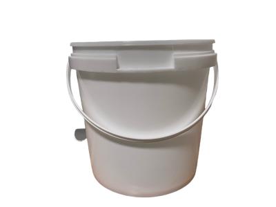 China Assorted Colors Recyclable Plastic Buckets Stackable Custom Logo Varying Capacities for sale