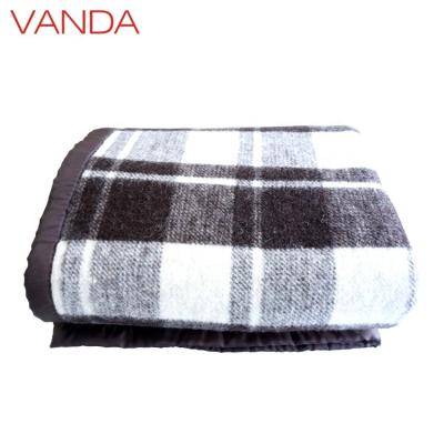 China Custom Brown 70% Wool 30% Polyester Anti-pilling Military Blanket for sale