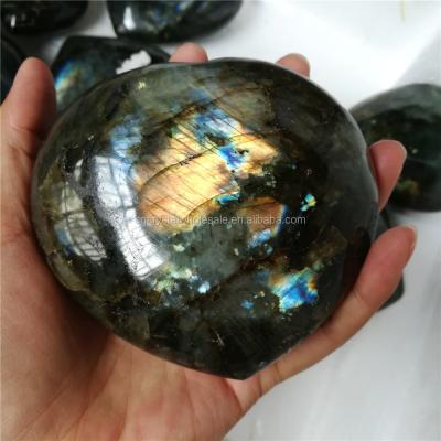 China China Natural Hand Carved Heart Shaped Labradorite Quartz Crystal Stone Heart for sale