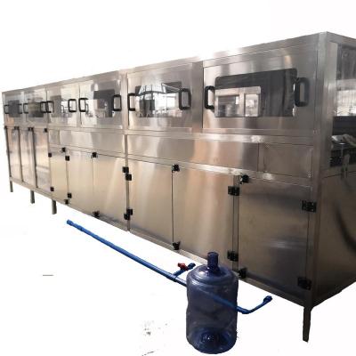 Cina Automatic 5 Gallon Big Bottle Water Plastic Bottle Washing Filling And Capping Sealing Machine in vendita