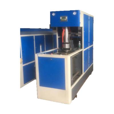 China 5 gallon PET blowing machine to make glass bottles à venda