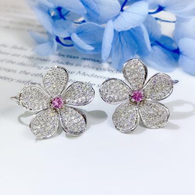 China Popular Wholesale FASHIONABLE ROMANTIC Women Wedding Flower Shape Design Stud Earrings for sale