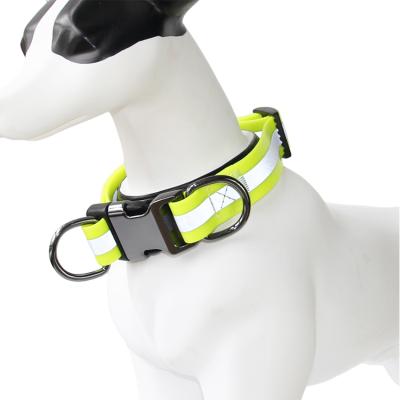 China Noctilucent Easy Pet Designer Dog Collar Free Pets Inventions Quick Release Dog Walking Collar Dog Harness and Hands Leash New for sale