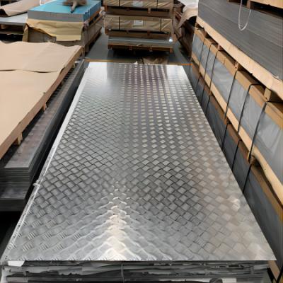 China 5754 Aluminum Checkered Plate 1mm Aluminium Five Bar Tread Plate for sale