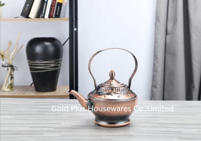 Chine 16cm l'or de luxe de bouilloire de l'eau d'acier inoxydable de catégorie de conception de vente que chaude a plaqué le style de cour versent au-dessus du pot de café à vendre