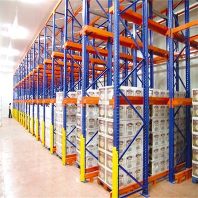 Cina OEM Cold Storage Drive In Rack Cold Rolled Steel Pallet Rack Ripiani in vendita