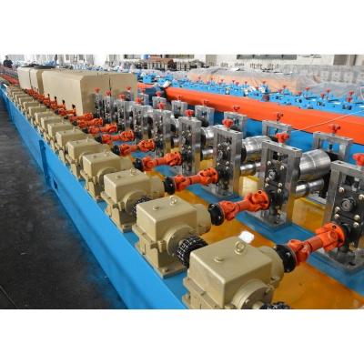 China Hotels 55mm 77mm Foaming PU Shutter Door Roll Forming Machine for sale