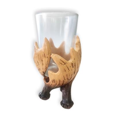 China Other Hot Resin Products Craft Decoration Animal Resin Opens Resin Deer Teeth Cup for sale