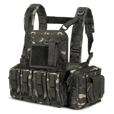 China Lightweight flat carried outdoor military rig military lightweight molle molle vest chest chest tactical vest with pockets for sale