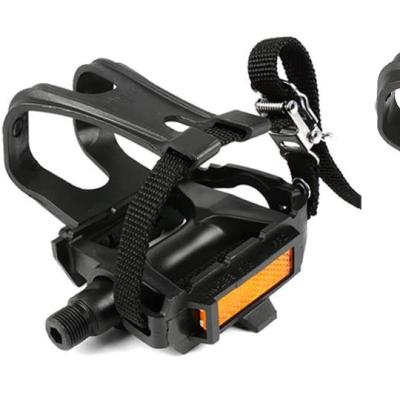 China Lightweight/Durable Cheap Alloy Material Bicycle Pedal With Toe Clips Cage Straps Bike Pedal Light Weight Mountain Bike Road Bike Pedals for sale