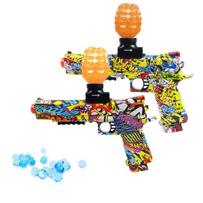 China 2022 cheap realistic funny gun sandblaster guns oyuncak oyuncak splat gel ball pistols safe electric outdoor splash ball toy guns safe for sale