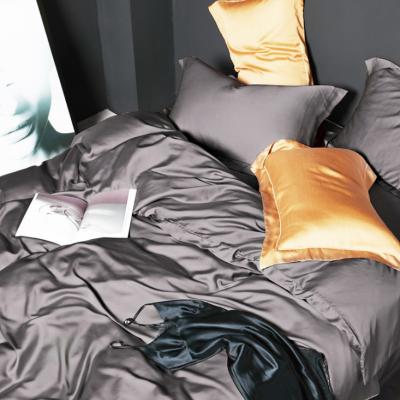 China Anti-Static Silk Bedding Sets 100% Jacquard Silk Luxury Satin Hotel Bedding Sets Te koop