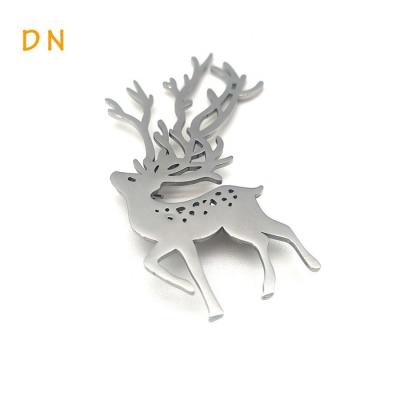 China Animal Pin Brooches Stainless Steel Deer Christmas Deer Brooch Jewelry Women Stainless Steel Dina High Polishing Customize Designed for sale