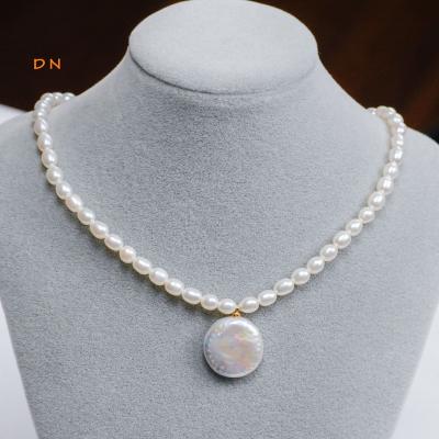 China Dina Woman Elegant 4mm 5mm Natural Pearl Casual/Sporty Beads with Chunky Baroque Beads Necklace Jewelry pendant for sale