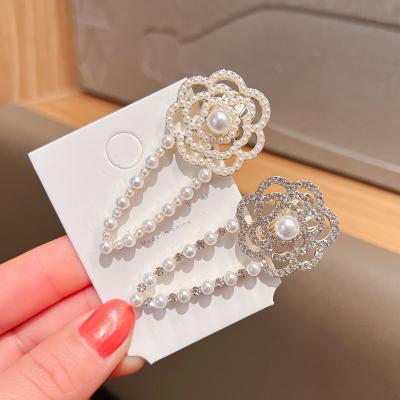 China Sweet Wedding Faux Pearl Rhinestone Bridal Flower Hair Stick Pins Clips for sale