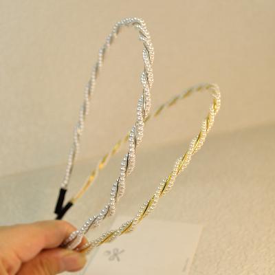 China Wholesale European and American style metal pearl headband bride hair accessories fine hair woven fine hair woven women pearl headband for sale