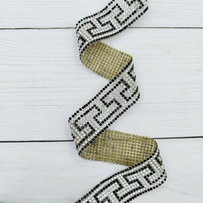 China Flatback Rhinestone Diamond Trimming Jewelry Shoelace Crystal Cord DIY Rope Dress Belt for sale