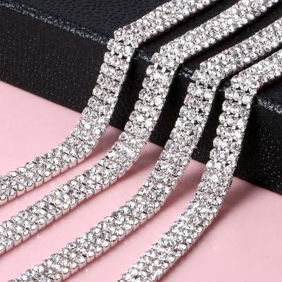 China Flatback Claw Chain 3MM 2MM Multi-row Rhinestone Claw Chain Intensive Rhinestone Drill Chain for sale