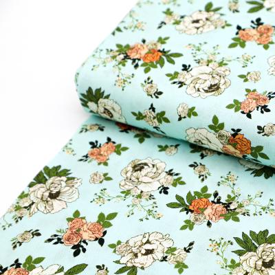 China Summer Design Shrink-Resistant Green Flower Printed Fabric Woven White Rose Floral Pure Organic Cotton Fabric Quilting Fabric for sale