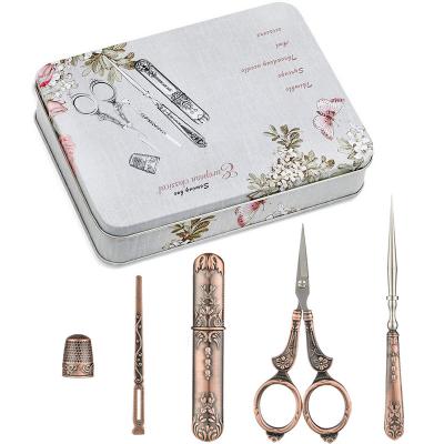 China Scissors Kit Vintage Sewing Embroidery Kits with Scissors Thimble Needle Case Awl for Sewing Craft DIY Sewing Tools WS20121601 for sale