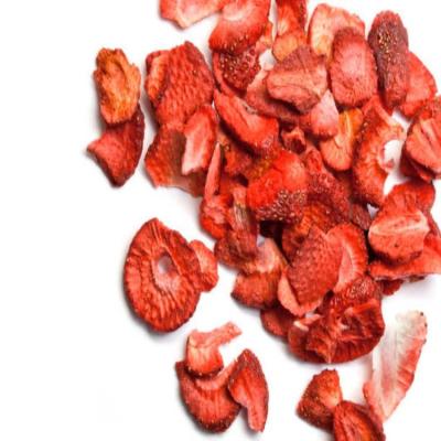 China Nutritious and Delicious Snack Strawberry Dried Strawberry Loose Slices For Sale for sale