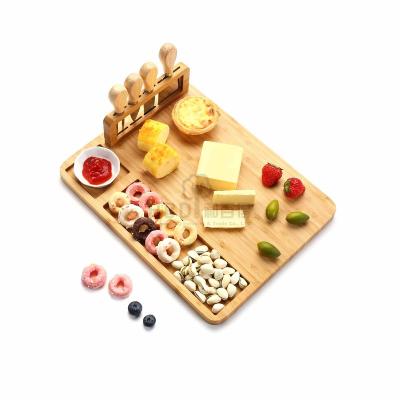 China Homeware Sustainable Natural Wood Picnic Magnet Bamboo Cheese Cutting Board Set With Knife Set for sale