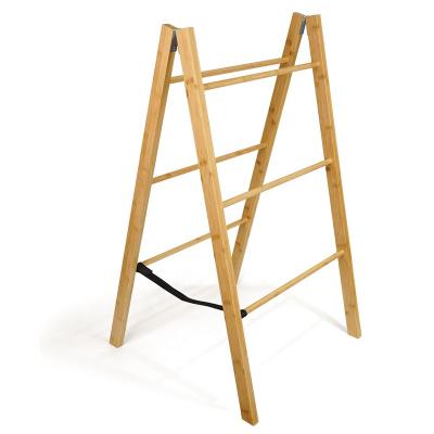 China Modern Design Bathroom Detachable Bamboo Ladder Towel Ladder Bathroom Towel Storage Ladder Rack Natural Wood Rack for sale