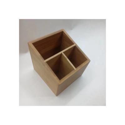 China Sustainable Custom Slot Ring Box Lid Wooden Tea Box Hewn Bamboo Cosmetic Organizer for sale