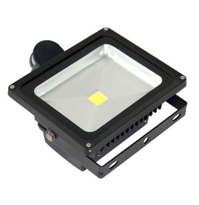 China High Brightness Outdoor LED Flood Lights Ajustable Blacket With 3 Years Warranty for sale