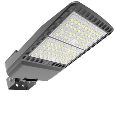 China 100 Watt Outdoor LED Street Lighting With 5 Years Warranty Fast Transient Response for sale