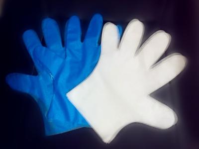 China Guantes médicos disponibles grandes azules del guante suave del PE para el teñido del pelo en venta