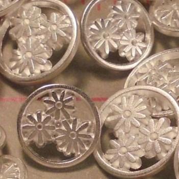 China High Quality Washable Nickel Free Alloy Durable Shiny Metal Dry Cleaning Fancy Embossed Leg Buttons for sale