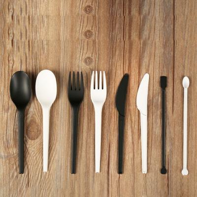 China Restaurant Serving Supplies Disposable White Wrapped Plastic Plate Cutlery Set With Knife, Fork, And Spoon for sale