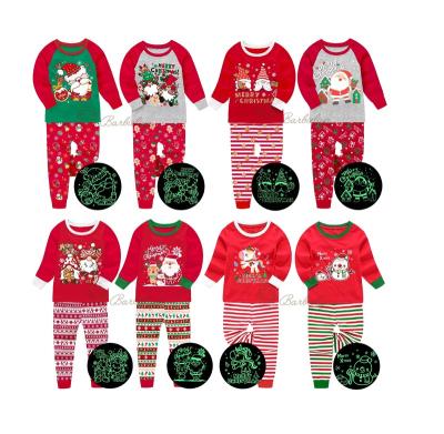 China Christmas Kids Pajamas Boy Girls Sleepwear Breathable Glow In The Dark Kid Pajamas for sale