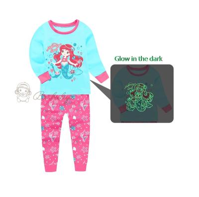 China Breathable 2 Pcs Set Pajamas Wholesale Princess Girls Little Mermaid 3-12Y Glow In The Dark Kids Pajamas for sale