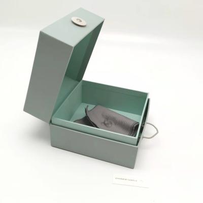 China Sustainable Luxury Tissue Custom Button Closure Green Special Paper Canvas Clothing Box Packaging for sale