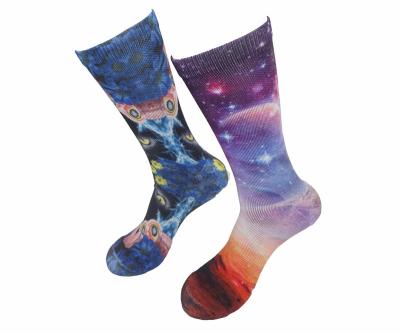 China Custom manufacturer mens crew sports socks breathable 3 D printed jacquard fashion mens socks for sale