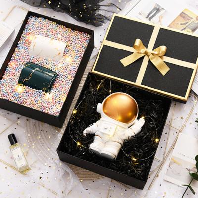 China Recycled Luxury Romantic Wedding Bridesmaid Box Rigid Cardboard Cover Paper Packaging Materials Paper Packaging Materials Custom Gift Box With Ribbon for sale