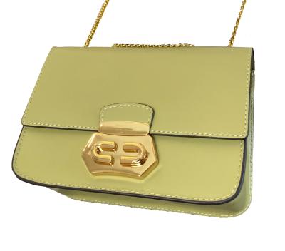 China Lightweight Wholesale Custom Ladies Leather Cross - Young Green Body Bags Handbag With Golden Yellow Chain for sale